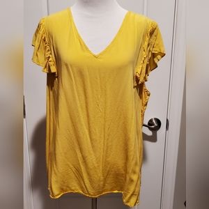 Old Navy ruffle sleeve blouse